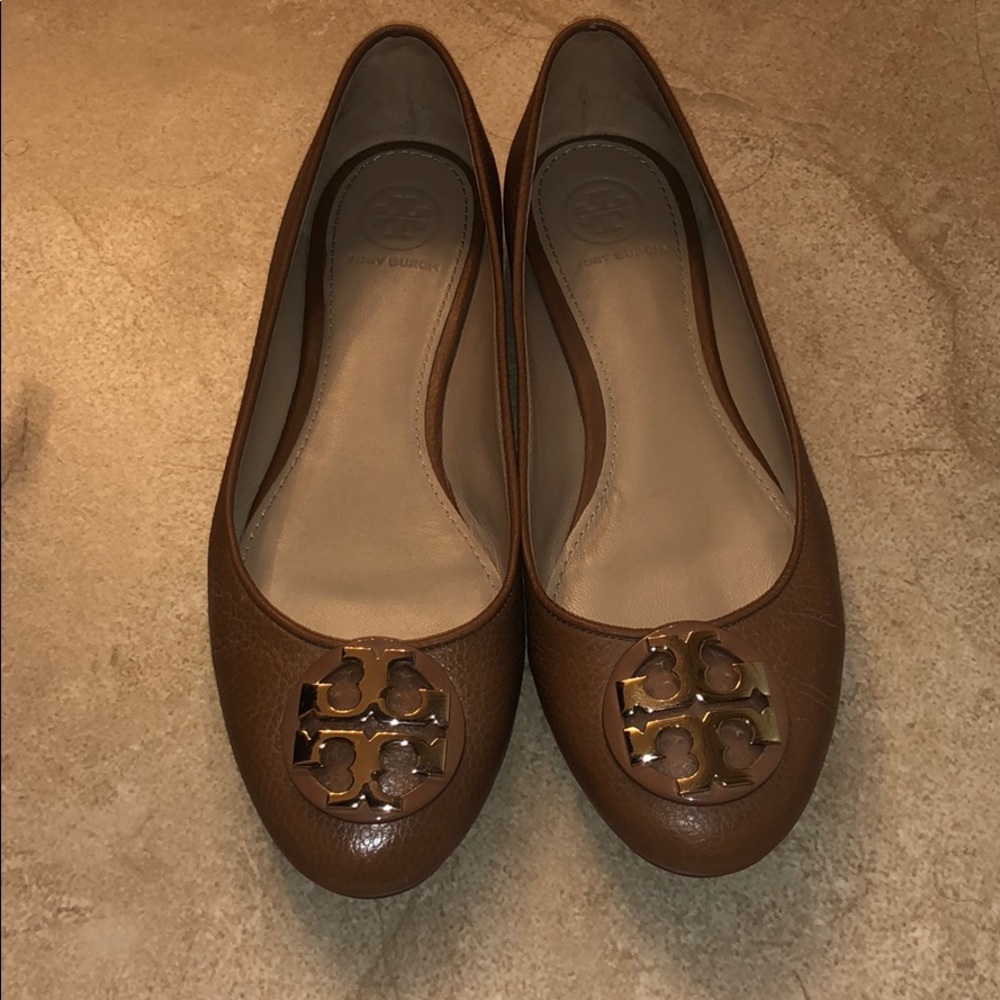 Flats Tory Burch